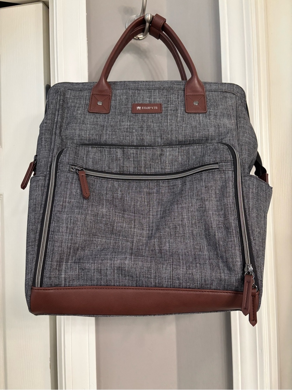 🫧SALE🫧Maevn readygo clinical backpack gray & Brown Leather Trim